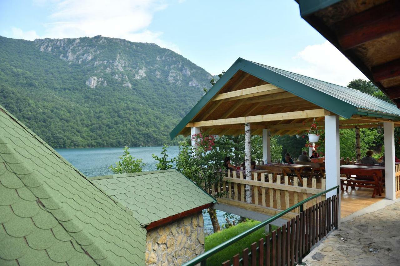 B&B Konak Plužine Eksteriør bilde